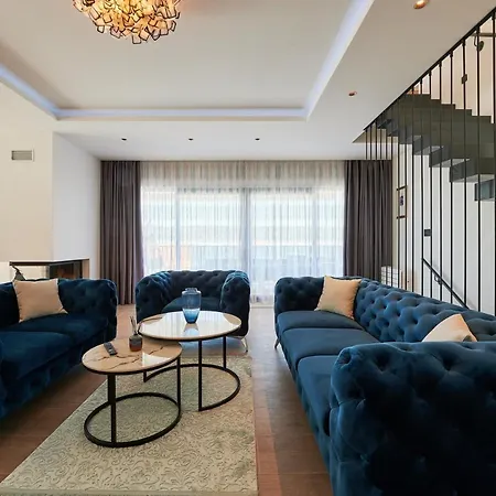 Вилла Luxury Cor Mare With Pool Трогир