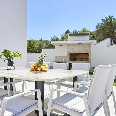 Luxury Cor Mare With Pool Вилла *