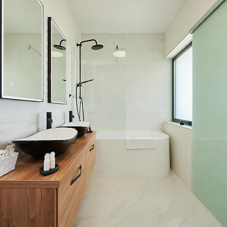 Luxury Cor Mare With Pool * Трогир