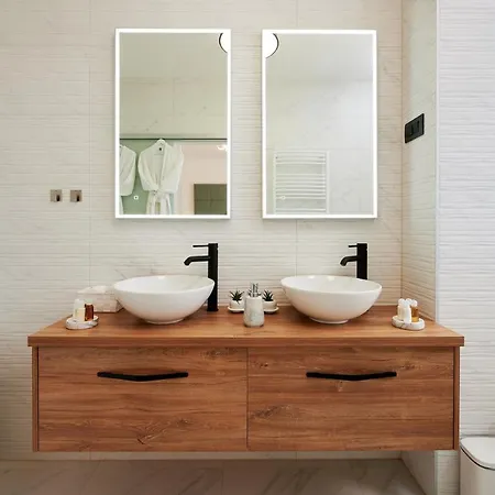 Вилла Luxury Cor Mare With Pool Трогир