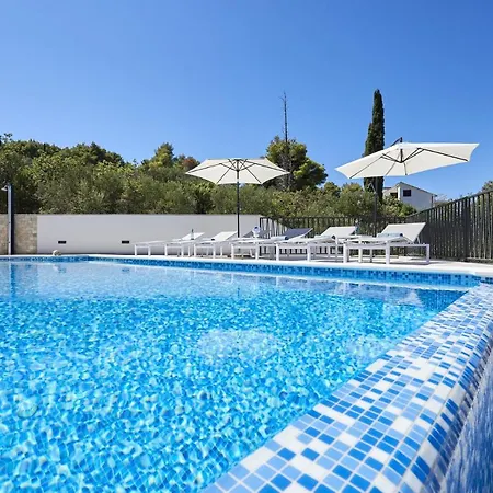 Luxury Cor Mare With Pool Villa
