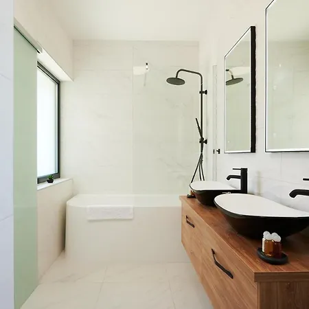 Luxury Cor Mare With Pool Вилла