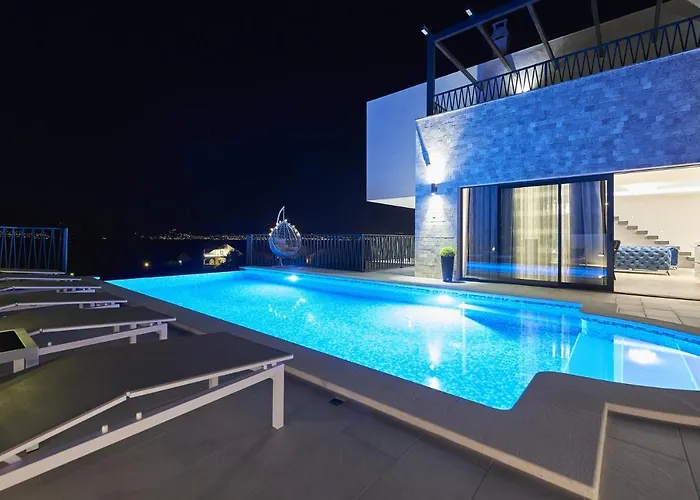 Luxury Cor Mare With Pool 빌라 *