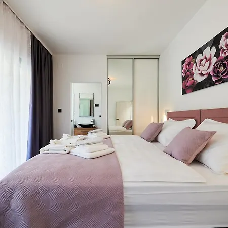 Villa Luxury Cor Mare With Pool *