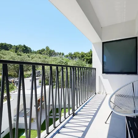Villa Luxury Cor Mare With Pool Traù